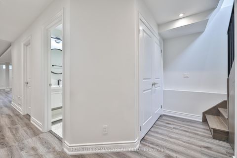 Photo 32 at 20 Harlton Crescent, Eglinton West, Toronto