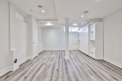 Photo 36 at 20 Harlton Crescent, Eglinton West, Toronto