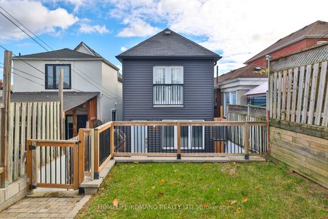 Photo 42 at 20 Harlton Crescent, Eglinton West, Toronto