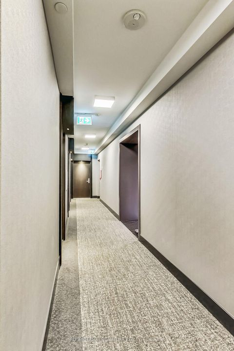 Photo 2 at 4002 - 403 Church Street, Yonge Corridor, Toronto