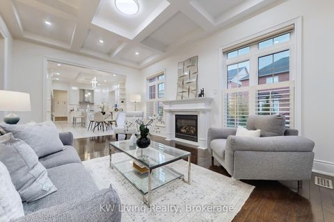 Photo 9 at 17 Tarmack Drive, Jefferson, Richmond Hill