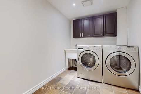 Photo 35 at 17 Tarmack Drive, Jefferson, Richmond Hill