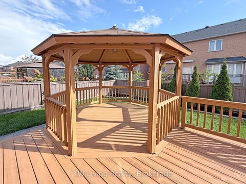 Photo 42 at 17 Tarmack Drive, Jefferson, Richmond Hill