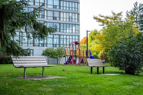Photo 4 at 306 - 1 Rowntree Rd Road, Jamestown, Toronto