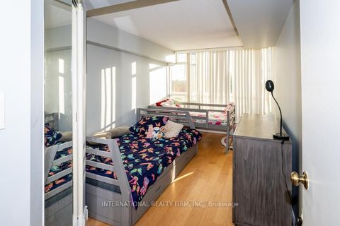 Photo 16 at 306 - 1 Rowntree Rd Road, Jamestown, Toronto