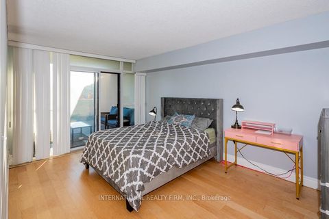 Photo 18 at 306 - 1 Rowntree Rd Road, Jamestown, Toronto