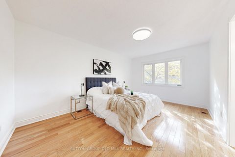 Photo 22 at 29 Yachters Lane, Mimico, Toronto