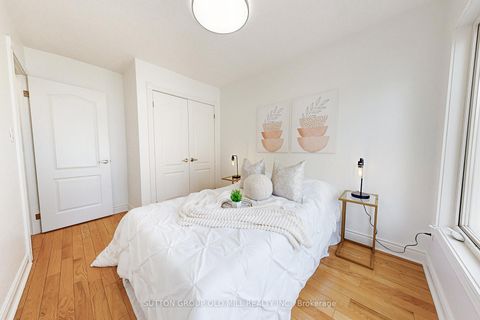 Photo 29 at 29 Yachters Lane, Mimico, Toronto