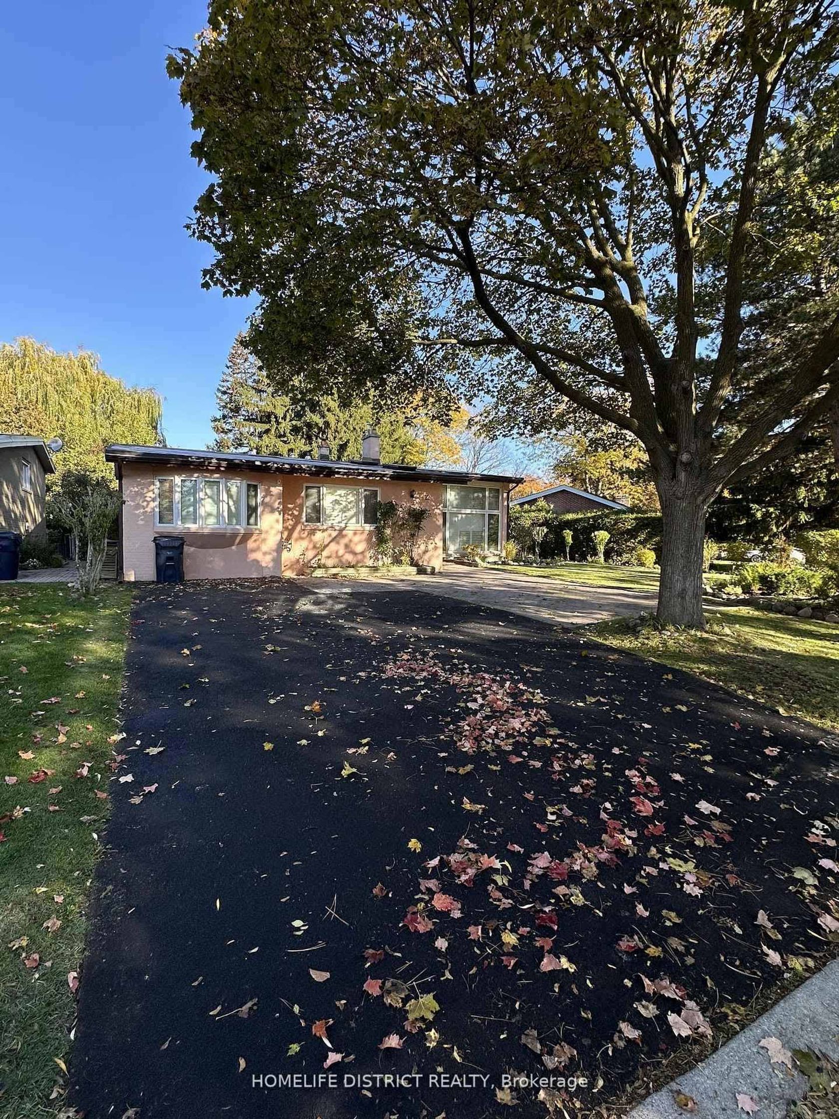 22 Greenland Road, Don Mills, Toronto 