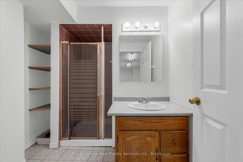 Photo 34 at 2938 Mulberry Drive, CV Clearview, Oakville