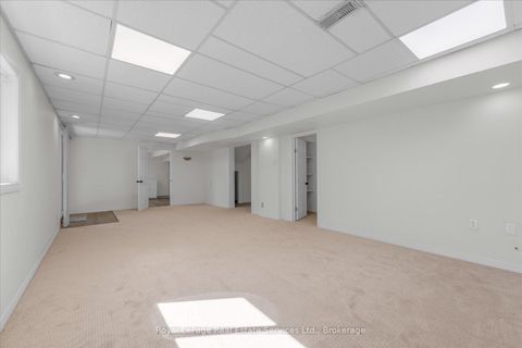 Photo 38 at 2938 Mulberry Drive, CV Clearview, Oakville