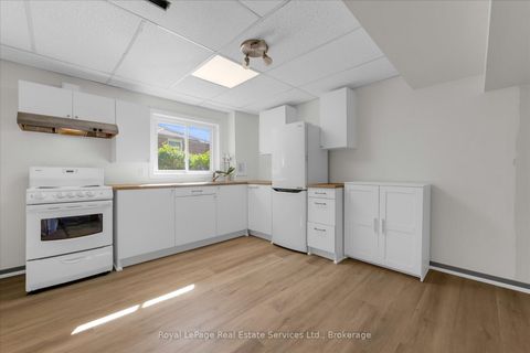 Photo 39 at 2938 Mulberry Drive, CV Clearview, Oakville