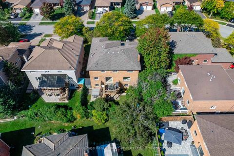 Photo 49 at 2938 Mulberry Drive, CV Clearview, Oakville