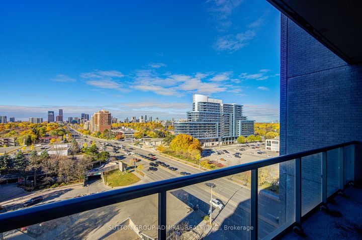 Photo 4 at 912 - 7 Kenaston Gardens, Bayview Village, Toronto