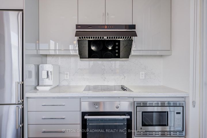 Photo 15 at 912 - 7 Kenaston Gardens, Bayview Village, Toronto