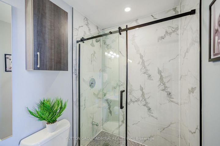 Photo 24 at 912 - 7 Kenaston Gardens, Bayview Village, Toronto