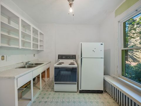 Photo 32 at 132 Close Avenue, South Parkdale, Toronto