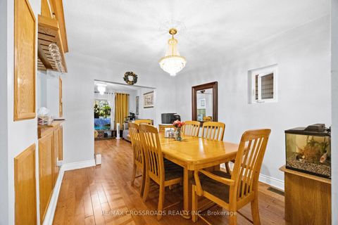 Photo 16 at 13 Homeview Avenue, Smythe, Toronto