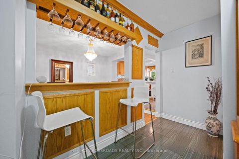 Photo 27 at 13 Homeview Avenue, Smythe, Toronto