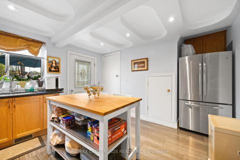 Photo 28 at 13 Homeview Avenue, Smythe, Toronto