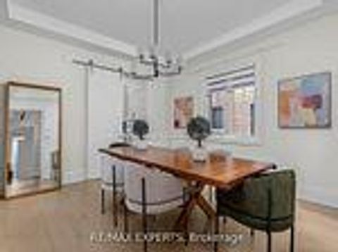 Photo 8 at 17 Kinburn Crescent, Vellore Village, Vaughan