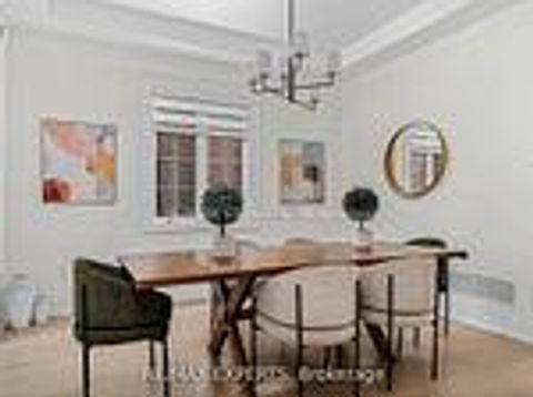 Photo 9 at 17 Kinburn Crescent, Vellore Village, Vaughan