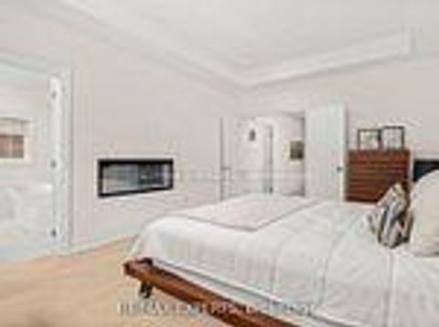 Photo 32 at 17 Kinburn Crescent, Vellore Village, Vaughan