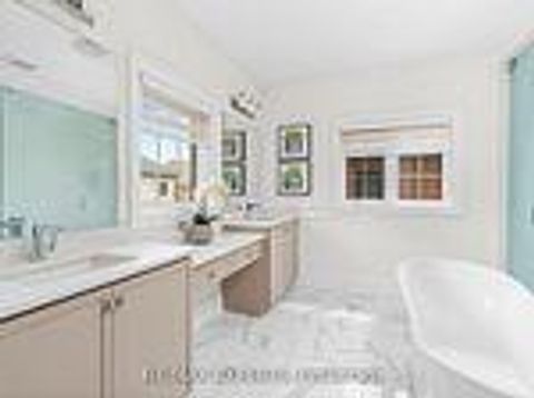 Photo 34 at 17 Kinburn Crescent, Vellore Village, Vaughan