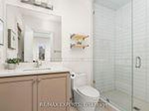 Photo 44 at 17 Kinburn Crescent, Vellore Village, Vaughan