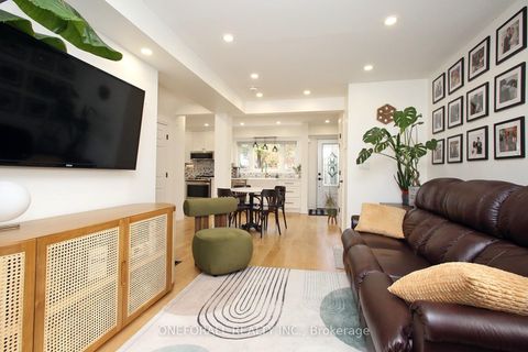 Photo 9 at 10 Esmond Crescent, Old Rexdale, Toronto