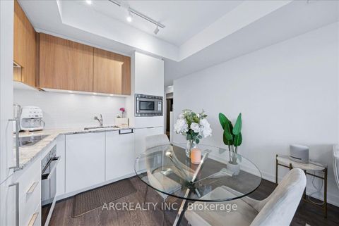 Photo 14 at 1020 - 20 O'Neill Road, Don Mills, Toronto
