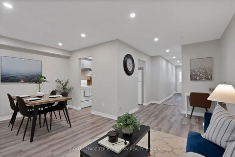 Photo 8 at 158 Woody Vine Way, Bayview Village, Toronto