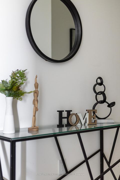 Photo 35 at 820 - 859 The Queensway, Queensway, Toronto