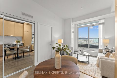 Photo 14 at 1215 - 38 Honeycrisp Crescent, Vaughan Corporate Centre, Vaughan