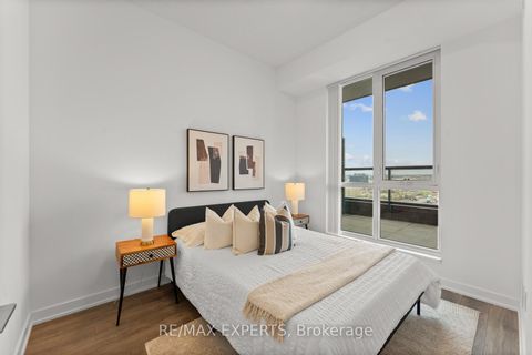 Photo 19 at 1215 - 38 Honeycrisp Crescent, Vaughan Corporate Centre, Vaughan