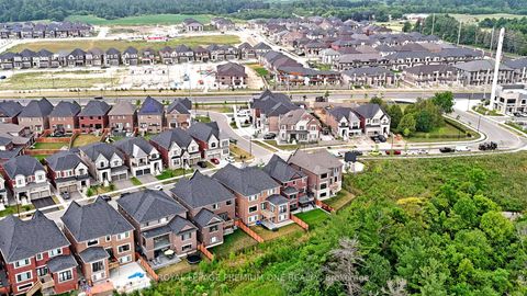 Photo 3 at 104 Greville Street, Vellore Village, Vaughan