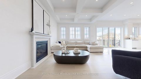 Photo 8 at 104 Greville Street, Vellore Village, Vaughan