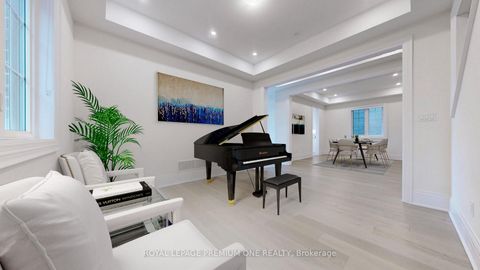 Photo 15 at 104 Greville Street, Vellore Village, Vaughan