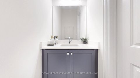 Photo 21 at 104 Greville Street, Vellore Village, Vaughan