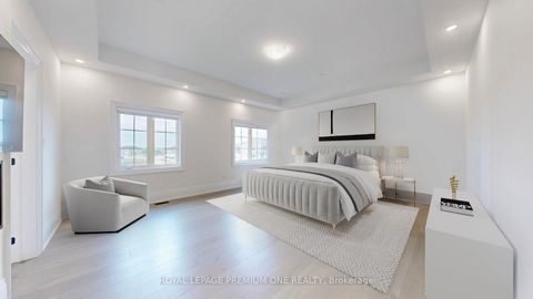 Photo 24 at 104 Greville Street, Vellore Village, Vaughan