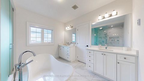 Photo 29 at 104 Greville Street, Vellore Village, Vaughan