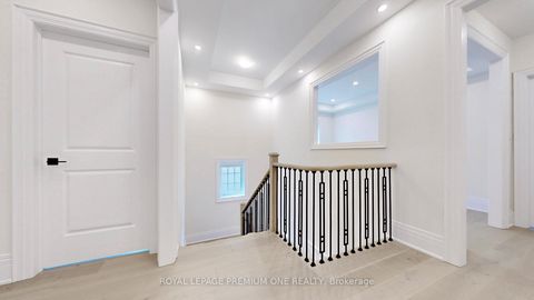 Photo 31 at 104 Greville Street, Vellore Village, Vaughan