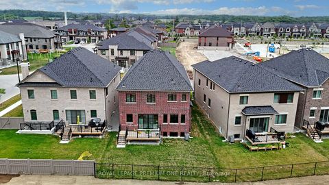 Photo 36 at 104 Greville Street, Vellore Village, Vaughan