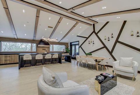 Photo 5 at 56 Cynthia Crescent, Oak Ridges, Richmond Hill