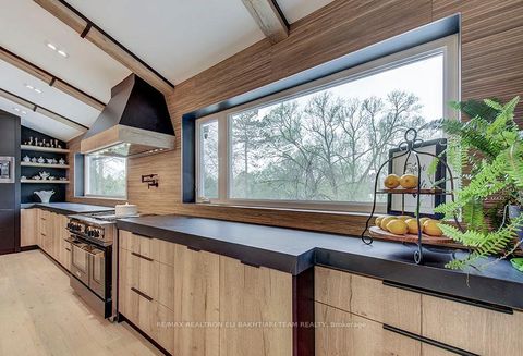 Photo 12 at 56 Cynthia Crescent, Oak Ridges, Richmond Hill