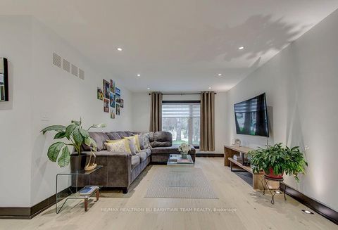 Photo 17 at 56 Cynthia Crescent, Oak Ridges, Richmond Hill