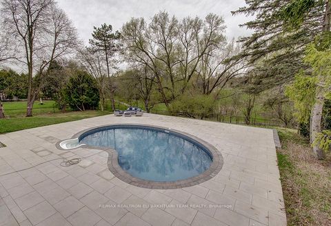 Photo 35 at 56 Cynthia Crescent, Oak Ridges, Richmond Hill