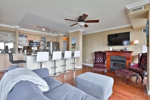 Photo 3 at 703 - 410 Queens Quay W, Waterfront Communities C1, Toronto