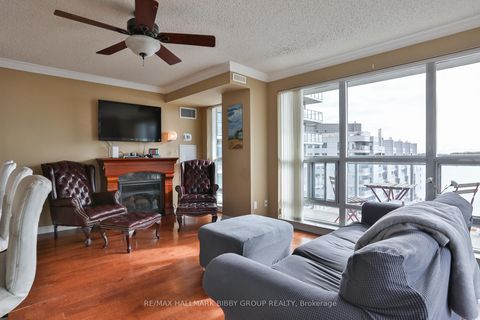 Photo 4 at 703 - 410 Queens Quay W, Waterfront Communities C1, Toronto