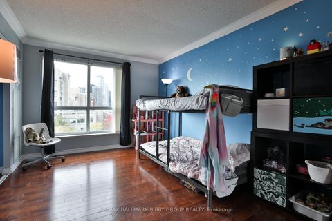 Photo 12 at 703 - 410 Queens Quay W, Waterfront Communities C1, Toronto